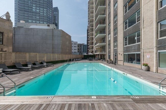 Building Photo - 151 Tremont St