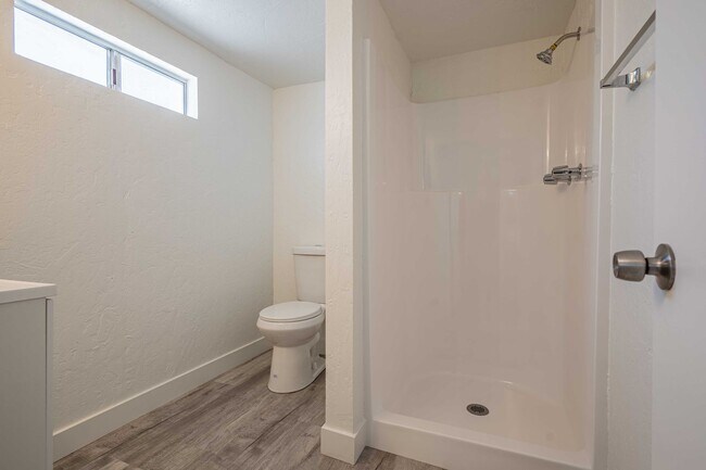 Building Photo - 32958 Urban Ave