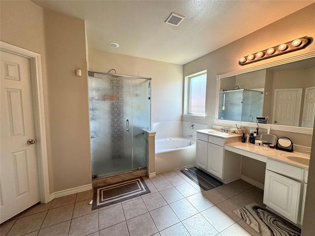 Building Photo - 1100 Annalea Cove Dr