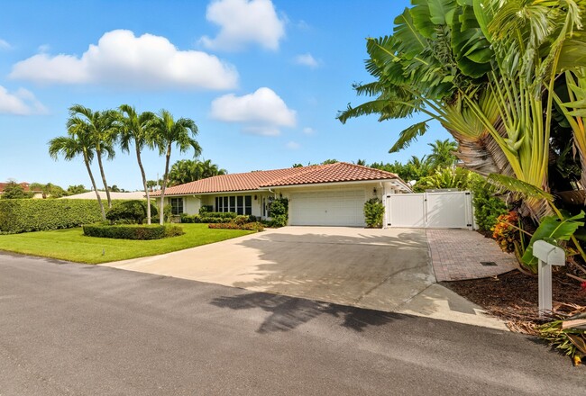 Building Photo - 1050 Gulfstream Way