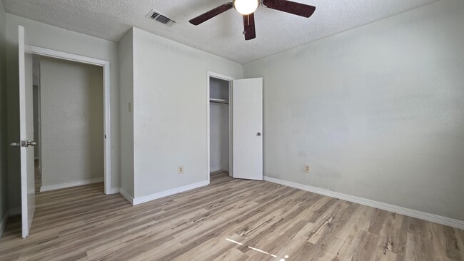 Building Photo - 2207 15th St