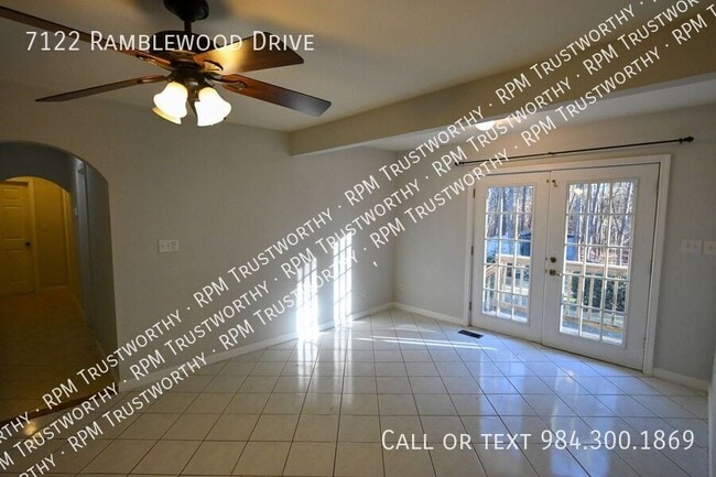 Building Photo - 7122 Ramblewood Dr