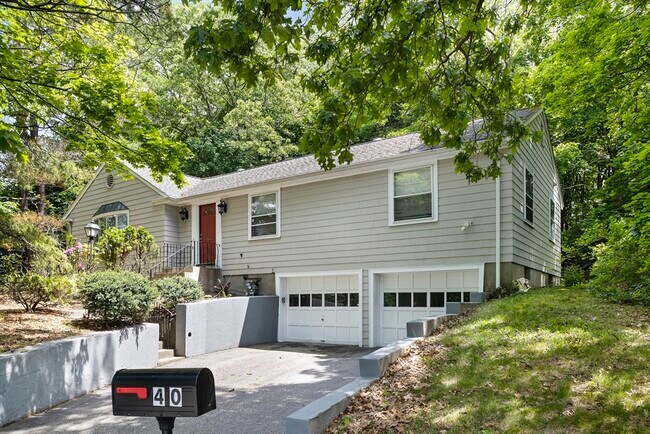 Primary Photo - 40 Marrett Rd