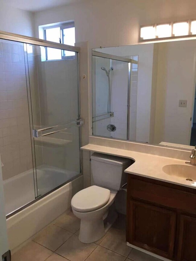 Building Photo - Beautiful Remodeled Concord Home