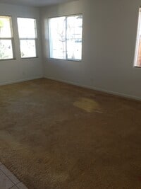 Building Photo - 2328 S Fallbrook Dr