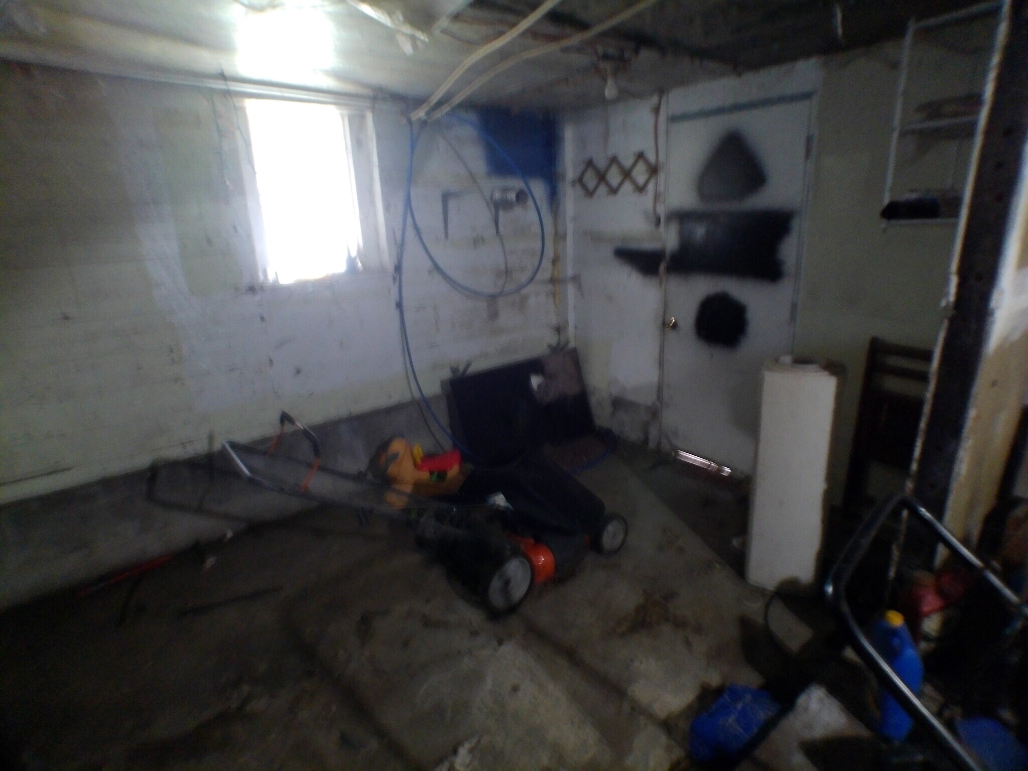 Building Photo - 1035 E Main St