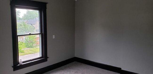 Building Photo - 617-619 13th Street