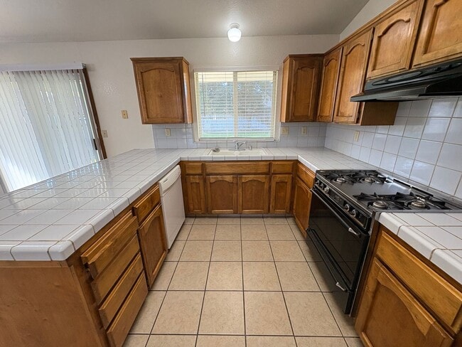 Building Photo - Corner lot home near Schroth Park coming soon!