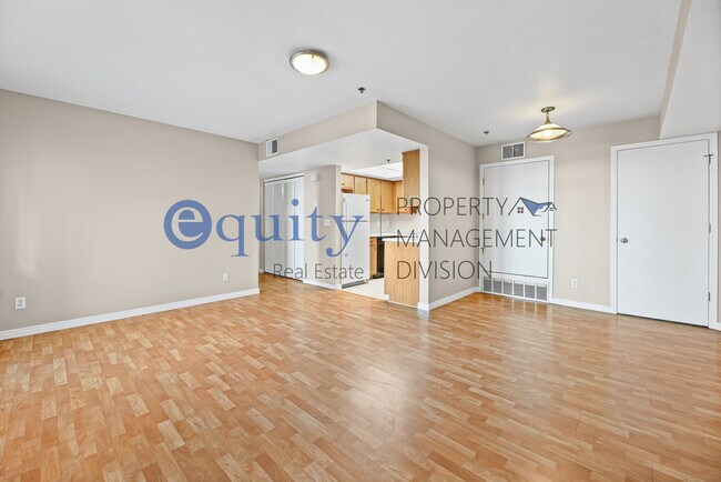 Building Photo - 537 S 900 E