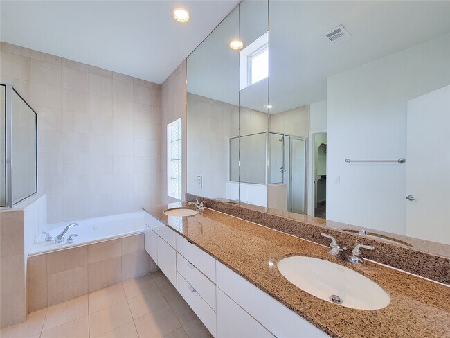 Building Photo - 4313 Feagan St