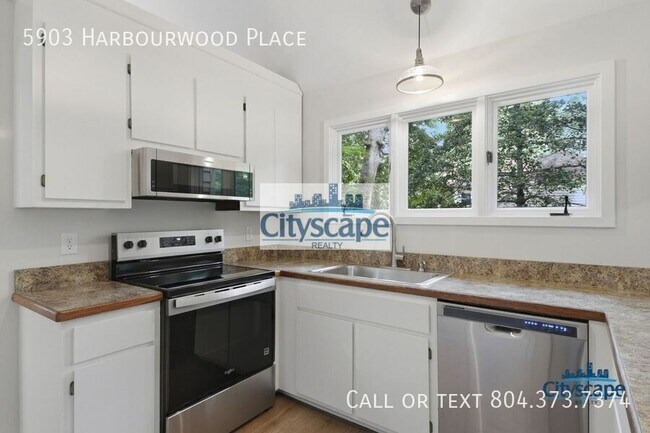Building Photo - 5903 Harbourwood Pl
