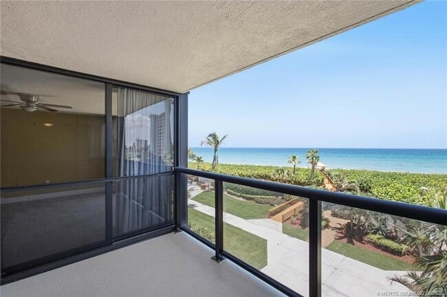 Building Photo - 10410 S Ocean Dr