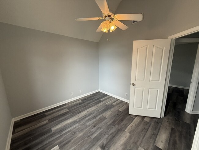 Building Photo - 1730 Azure Way