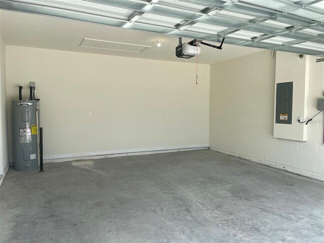 Building Photo - 8434 Hardy Bay Lp