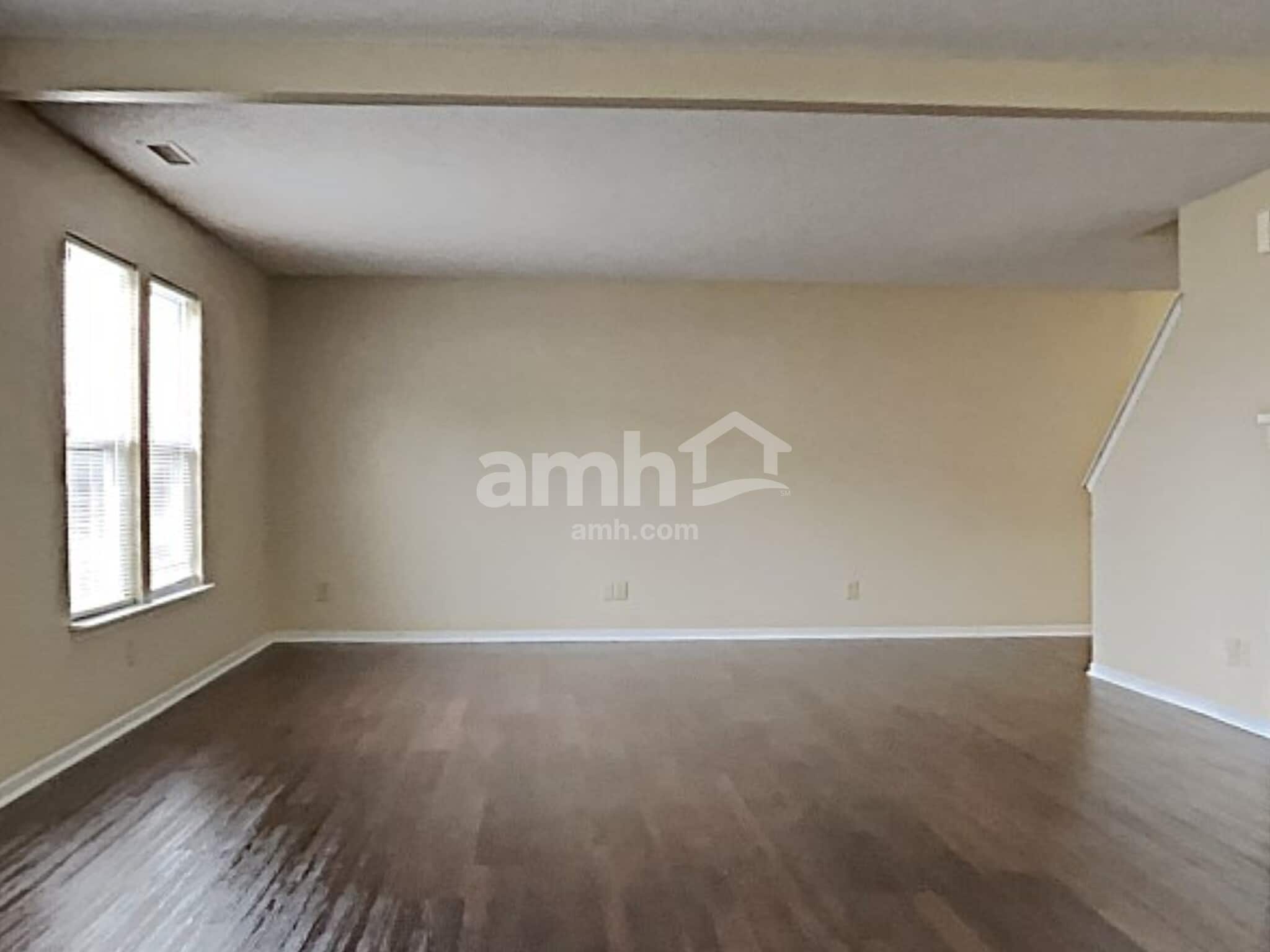 Building Photo - 8450 Ash Grove Dr