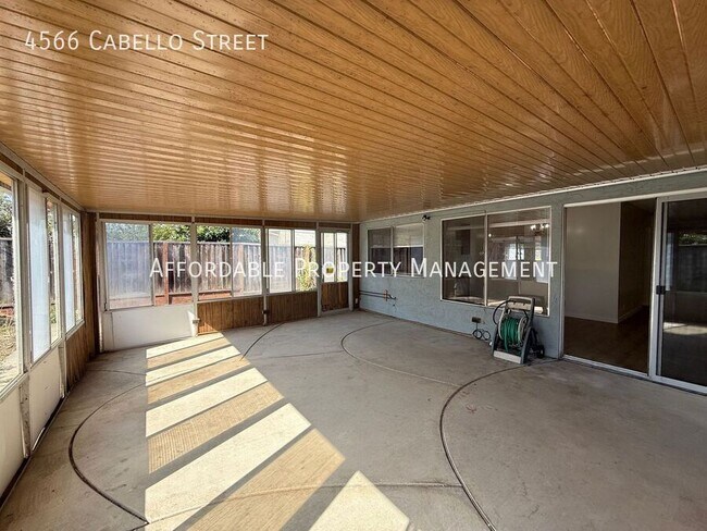 Building Photo - 4566 Cabello St