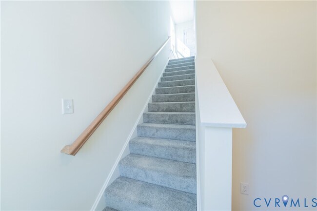 Building Photo - 18372 Palisades Ct