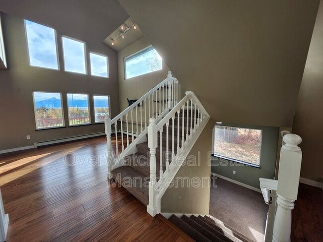 Building Photo - 2435 Clements Dr