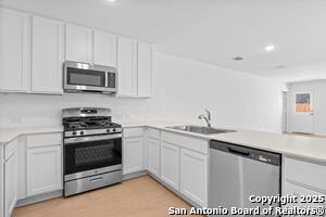 Building Photo - 1447 Neria Lp