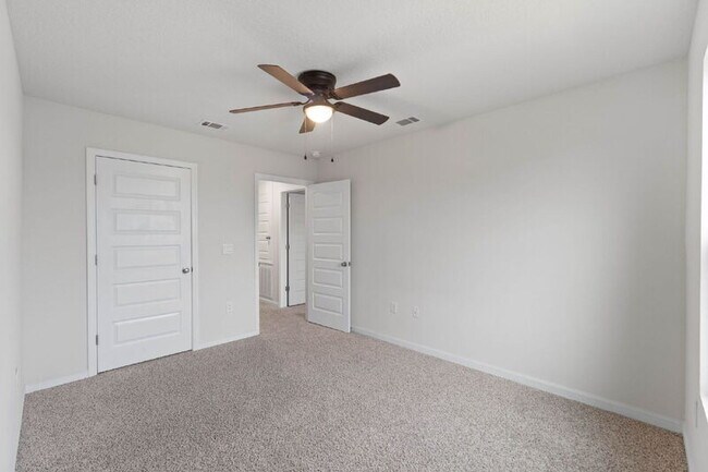 Building Photo - 2853 Patriot Ridge Dr