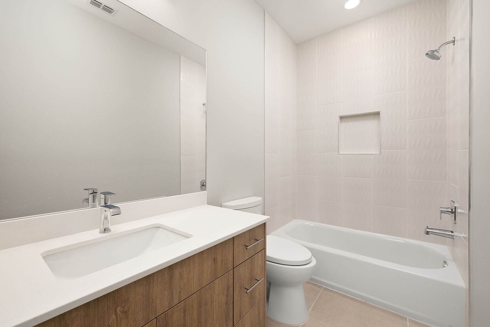 Building Photo - 412 Sparrow Rd