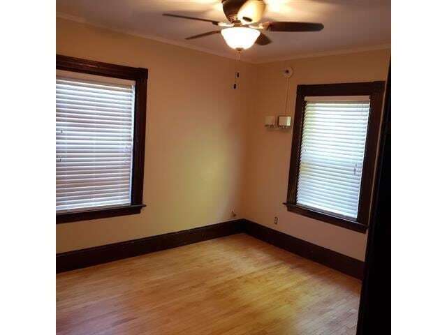 Building Photo - 204 Rockland St