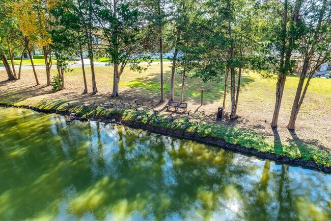 Building Photo - Beautiful 3 bedroom 2.5 bath home in Williams Glenn Community in Charlotte with Primary on the main.