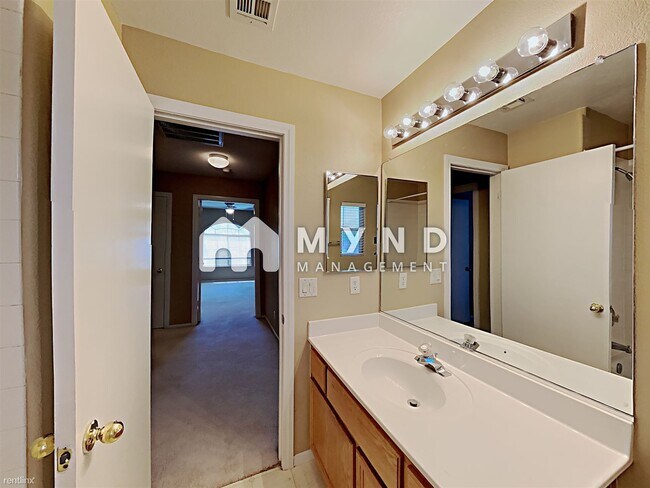 Building Photo - 8420 Twinkling Topaz Ave