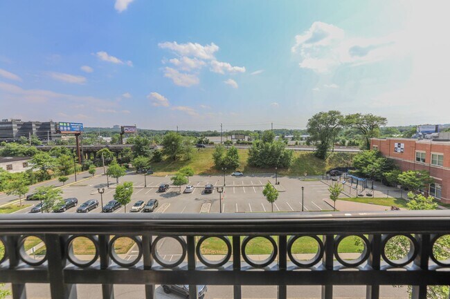 Building Photo - 56 Brownstone Way