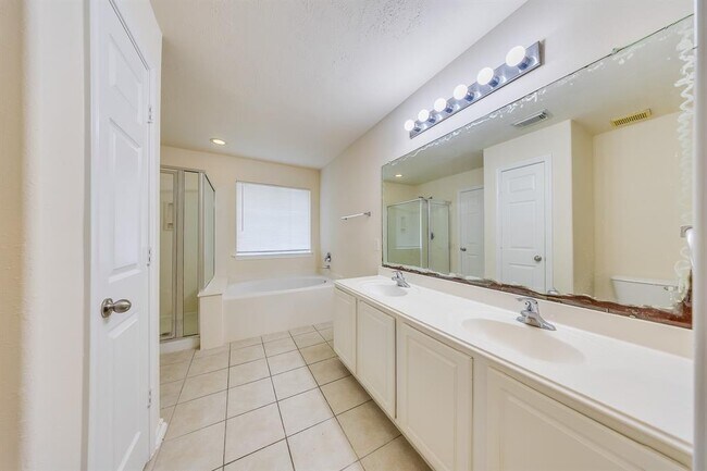 Building Photo - 3338 Atherton Canyon Ln