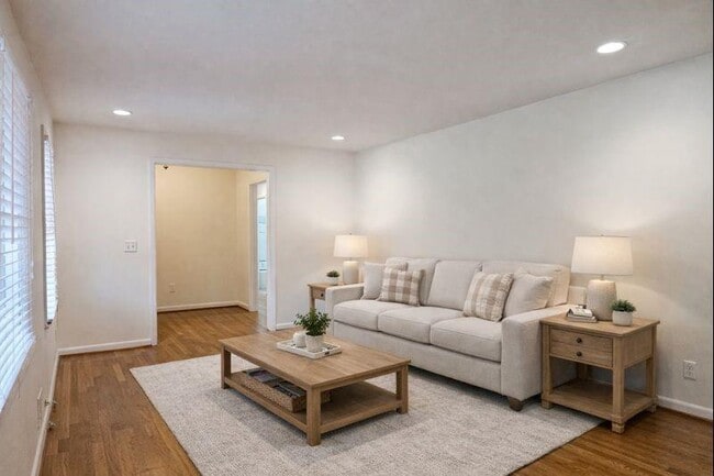 Building Photo - 2731 Hilo Ct