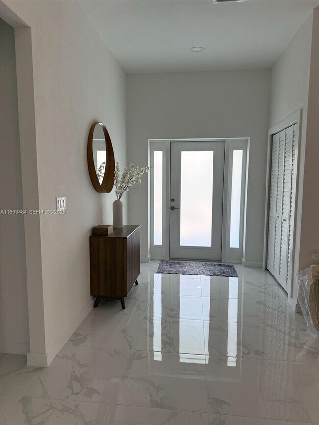 Building Photo - 63 Coxswain Cir