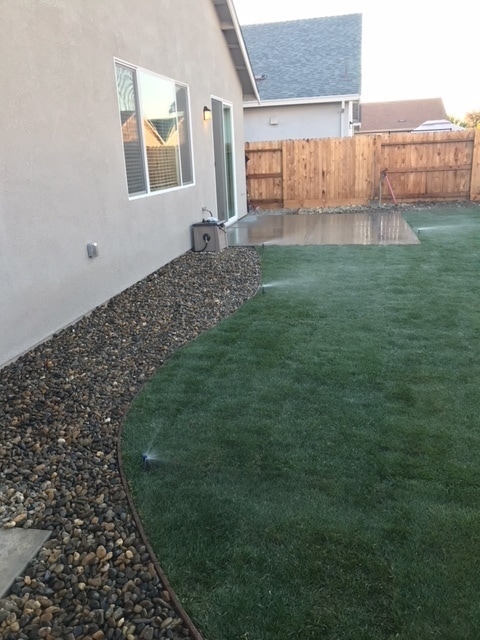 Building Photo - Do Not Disturb Occupants. Apply Now to Schedule Viewing. *****YARD SERVICE INCLUDED*****