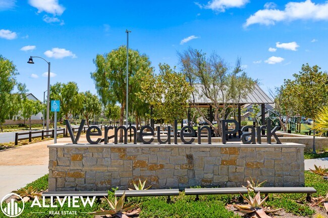 Building Photo - Modern Luxury Living at The Farm in San Juan Capistrano