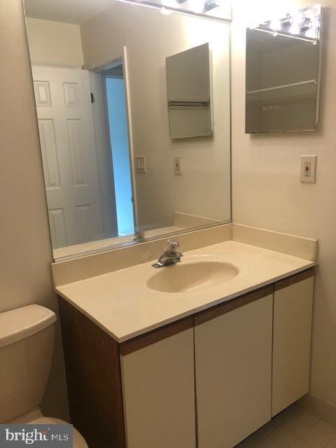 Building Photo - 9H Brookline Ct