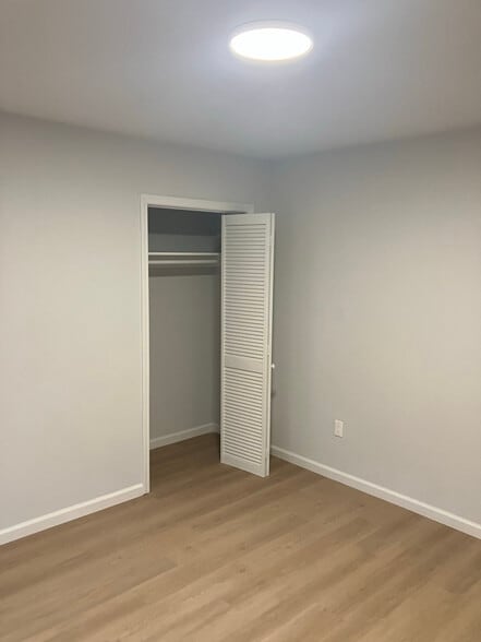 Building Photo - 25 Beech St