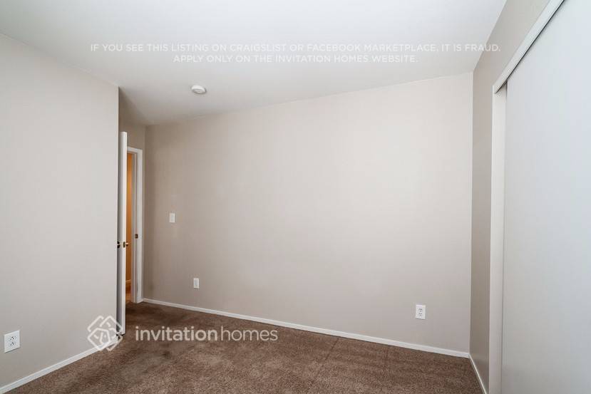 Building Photo - 3118 Fern Crest Ave