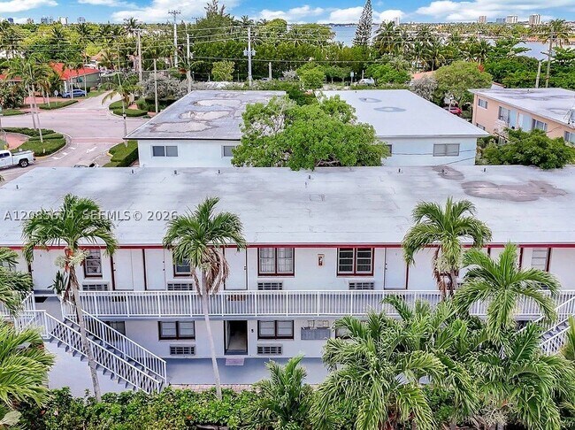 Building Photo - 847 81st St