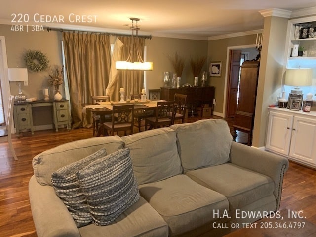 Building Photo - 220 Cedar Crest