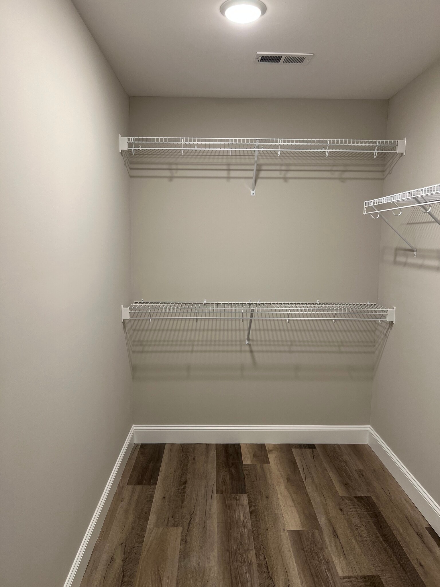 Building Photo - 3114 Rustic Charm Way