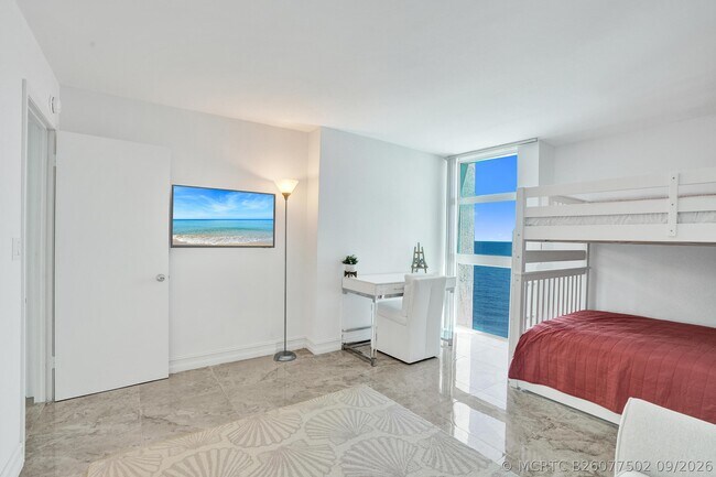 Building Photo - 1360 S Ocean Blvd