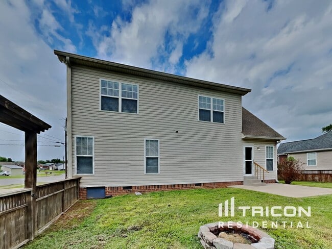 Building Photo - 1325 Allison Ct