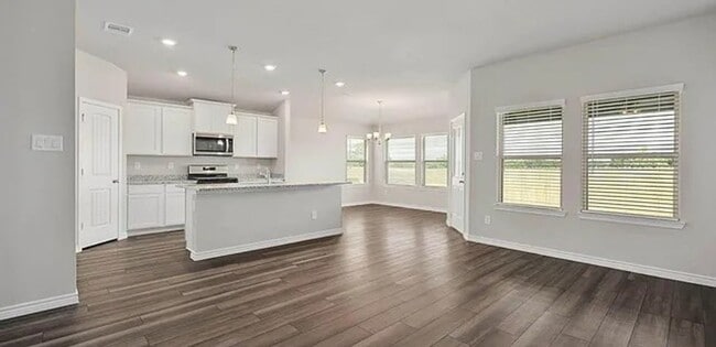 Building Photo - 4 Bedroom, 3 Bath and a Study Bryan in Ple...