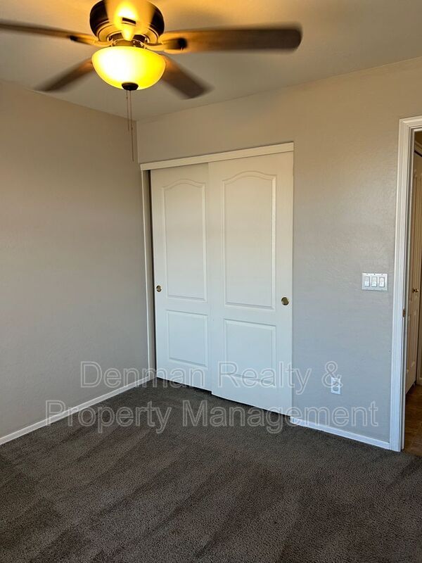 Building Photo - 1872 St David Ct