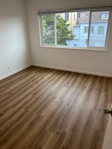 Building Photo - 1418 Rhode Island St