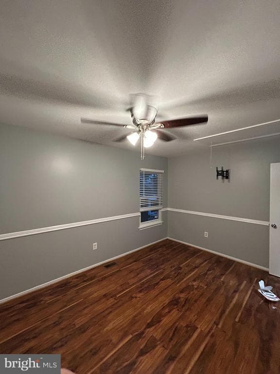 Building Photo - 7514 Braemar Ct
