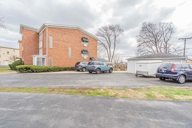 Building Photo - 573 Dorothy Dr