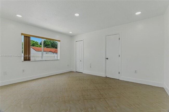 Building Photo - 17733 SW 152nd Pl