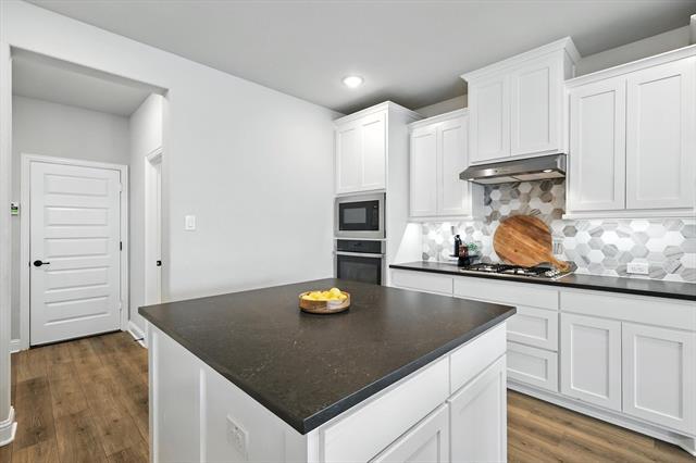 Building Photo - 2605 Thornhill Ln