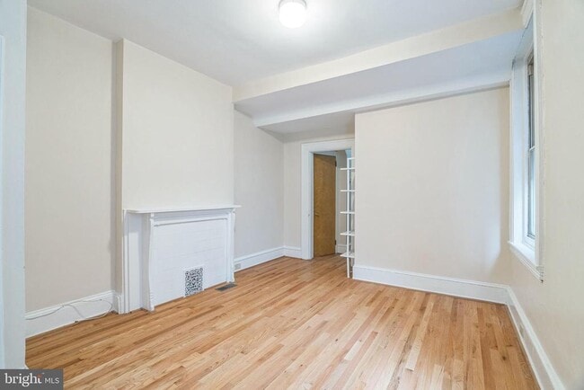 Primary Photo - 257 S 21st St